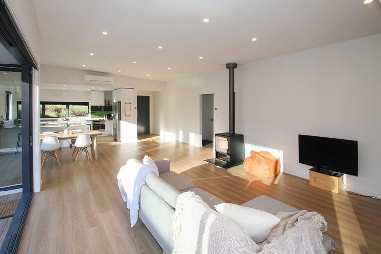 Photo of property in 64 Derwent Street, Oamaru North, Oamaru, 9400