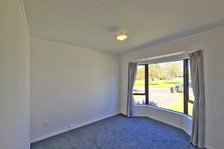 Photo of property in 36 Whiting Crescent, Greenmeadows, Napier, 4112