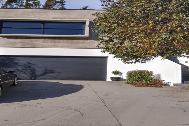 Photo of property in 82 Karamea Street, Whalers Gate, New Plymouth, 4310