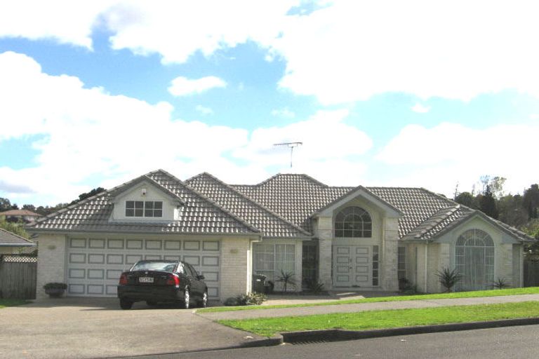 Photo of property in 45 Rochester Crescent, Somerville, Auckland, 2014