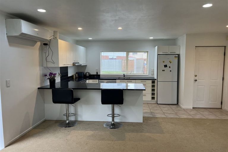 Photo of property in 11 Duxfield Drive, Ranui, Auckland, 0612