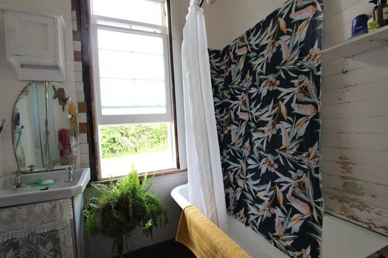 Photo of property in 52 Tyndall Street, Pahiatua, 4910