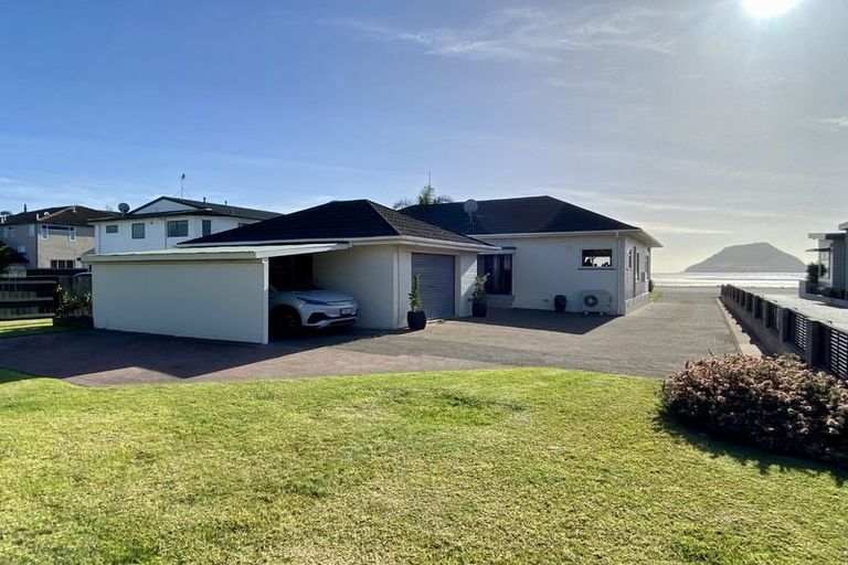 Photo of property in 92 Harbour Drive, Otumoetai, Tauranga, 3110