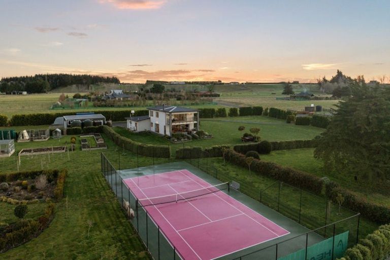 Photo of property in 1 Hayfield Terrace, Cust, Rangiora, 7471