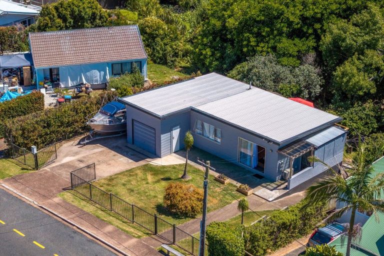 Photo of property in 5 Korora Road, Oneroa, Waiheke Island, 1081