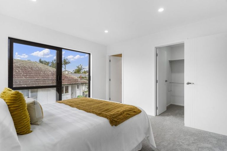 Photo of property in 7c Gladfield Lane, Te Atatu Peninsula, Auckland, 0610