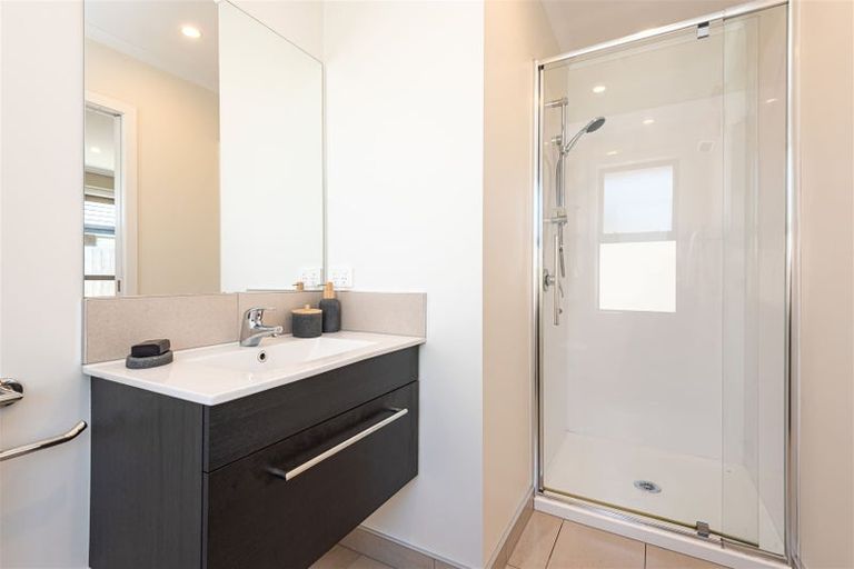 Photo of property in 14 Bradwell Crescent, Halswell, Christchurch, 8025