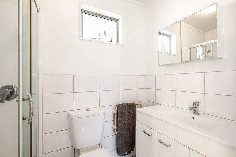Photo of property in 6 Tregear Place, Camborne, Porirua, 5026