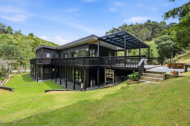 Photo of property in 26 Pepi Road, Parua Bay, Whangarei, 0174