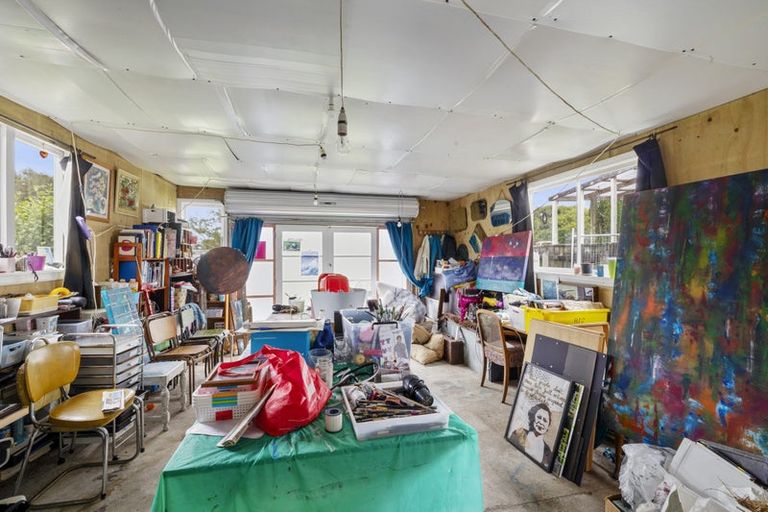 Photo of property in 13 Moir Street, Eltham, 4322