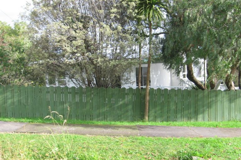 Photo of property in 81 Simpson Road, Ranui, Auckland, 0612