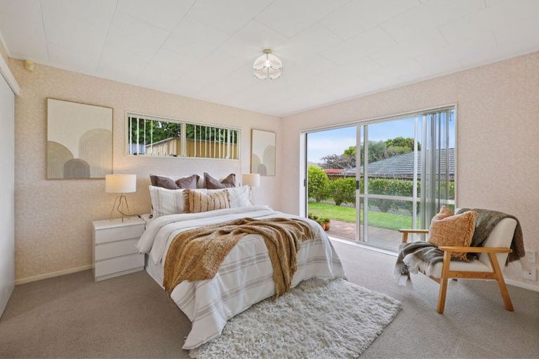 Photo of property in 22 Harvest Drive, Henderson, Auckland, 0612