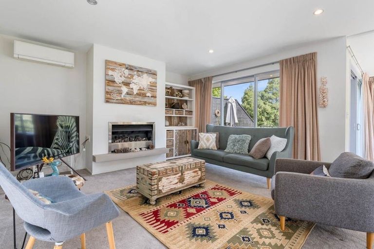 Photo of property in 9 Kahikatea Close, Campbells Bay, Auckland, 0630