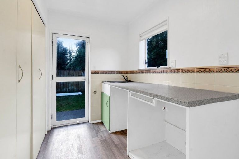 Photo of property in 10b Camden Street, Vogeltown, New Plymouth, 4310
