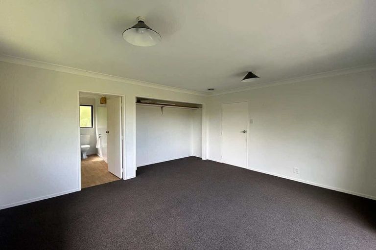 Photo of property in 1/11 Invercargill Drive, Kelson, Lower Hutt, 5010