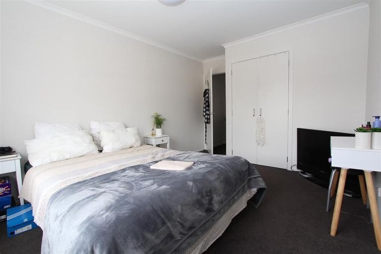 Photo of property in 10 Chiefs Court, Hamilton East, Hamilton, 3216