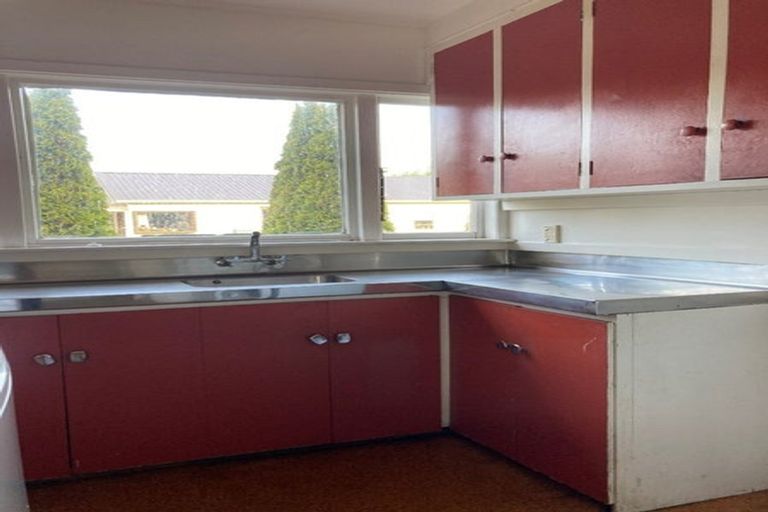 Photo of property in 124 Wairakei Road, Bryndwr, Christchurch, 8053