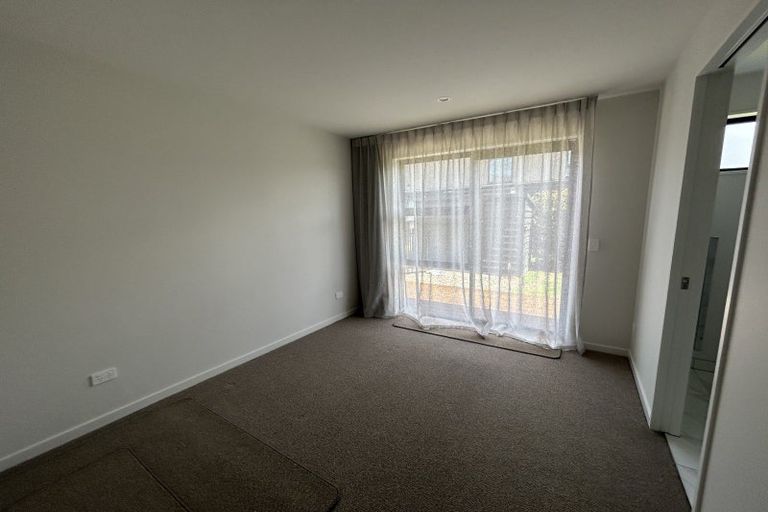 Photo of property in 5 Mcdonald Street, Wanaka, 9305