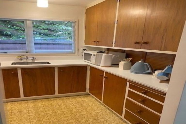 Photo of property in 2/55 Garreg Road, Bryndwr, Christchurch, 8052