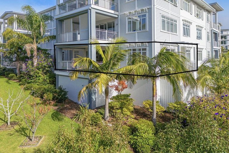 Photo of property in 94 Panorama Heights, Orewa, 0931