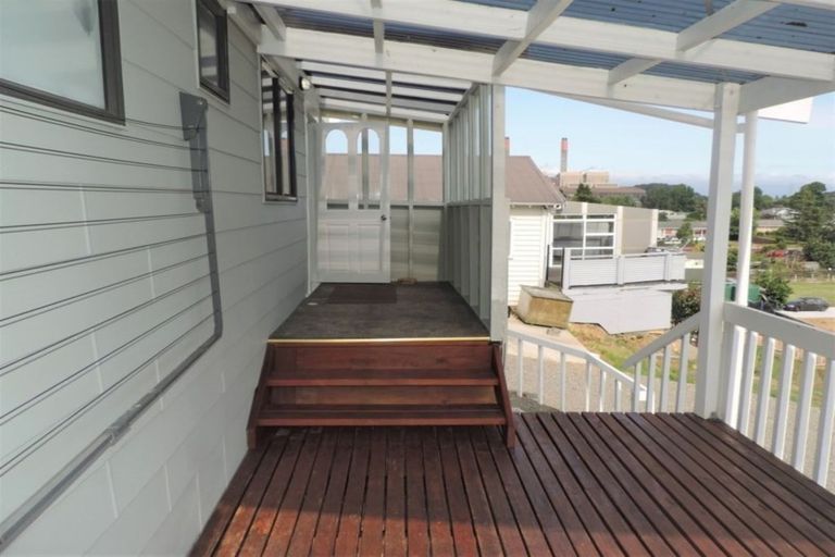 Photo of property in 27 Kimihia Road, Huntly, 3700