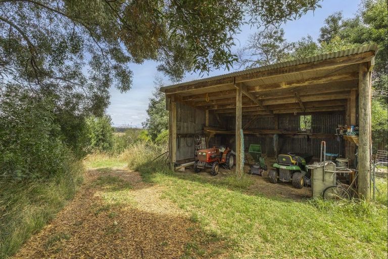 Photo of property in 174 Nuttall Road, Upper Moutere, 7173