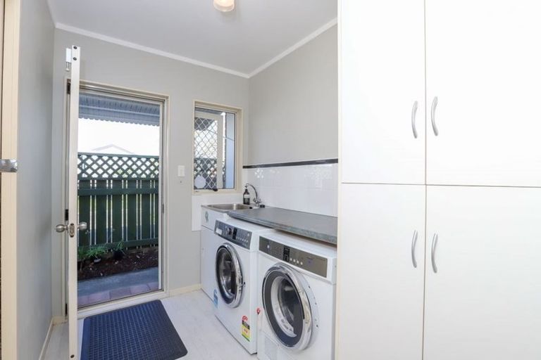 Photo of property in 10 Mcnicol Street, Fairfield, Hamilton, 3214