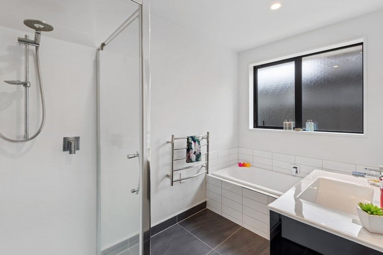 Photo of property in 4 Te Whariki Street, Marshland, Christchurch, 8083