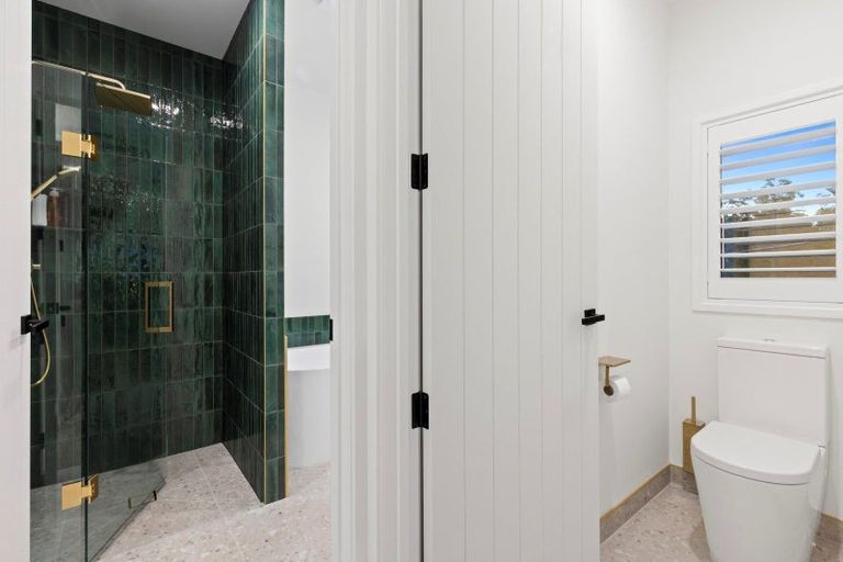 Photo of property in 2 Waiari Way, Kuaotunu West, Whitianga, 3592