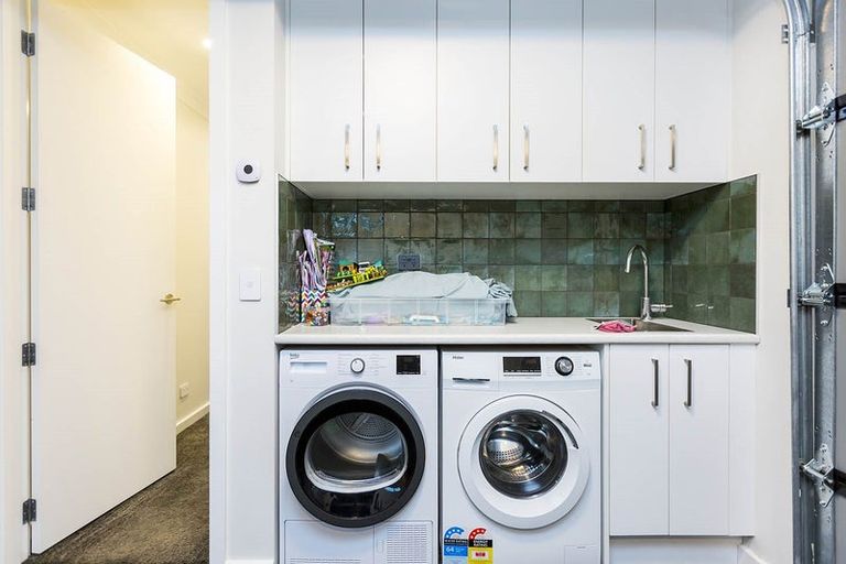 Photo of property in 931b High Street, Avalon, Lower Hutt, 5011