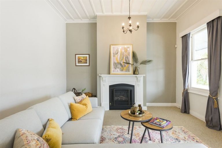 Photo of property in 9 Ranfurly Road, Feilding, 4702