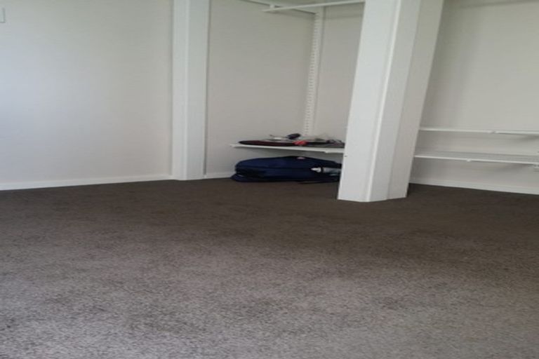 Photo of property in 55 Rolleston Street, Mount Cook, Wellington, 6021