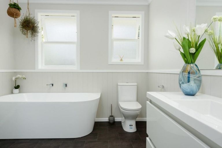 Photo of property in 9 Russell Place, Brookfield, Tauranga, 3110