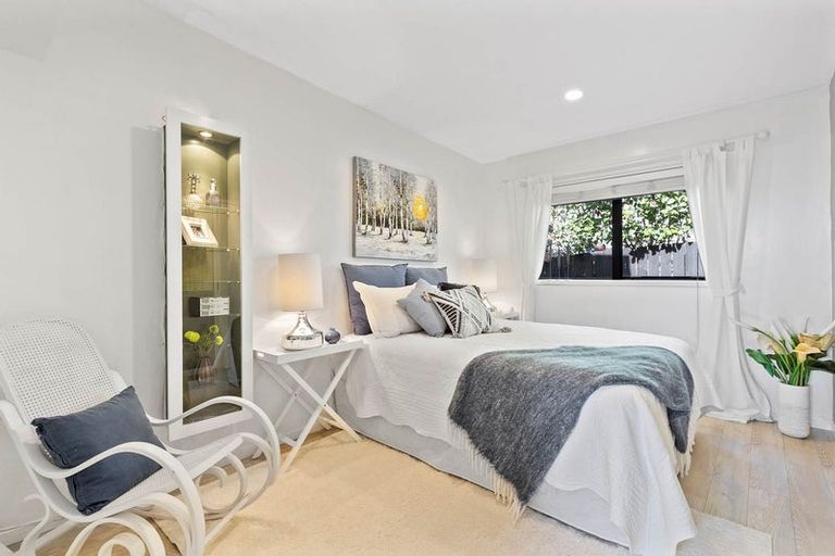 Photo of property in 120a Awaruku Road, Torbay, Auckland, 0630