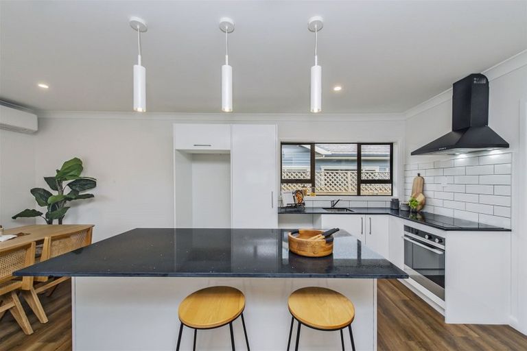 Photo of property in 1/39 Frankleigh Street, Somerfield, Christchurch, 8024