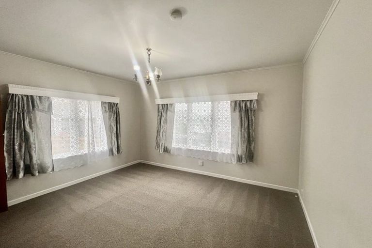 Photo of property in 1/18 Elizabeth Avenue, Papatoetoe, Auckland, 2025