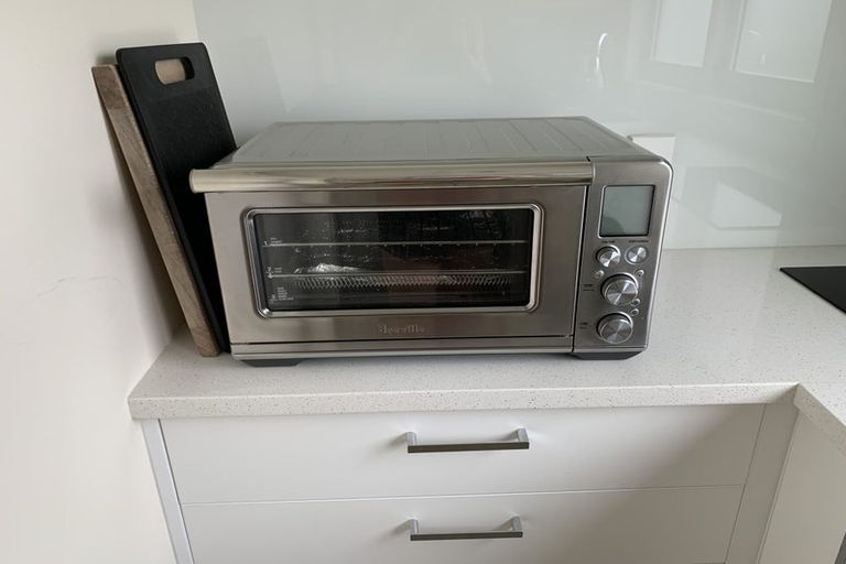 Photo of property in 14 Sackville Street, Fitzroy, New Plymouth, 4312