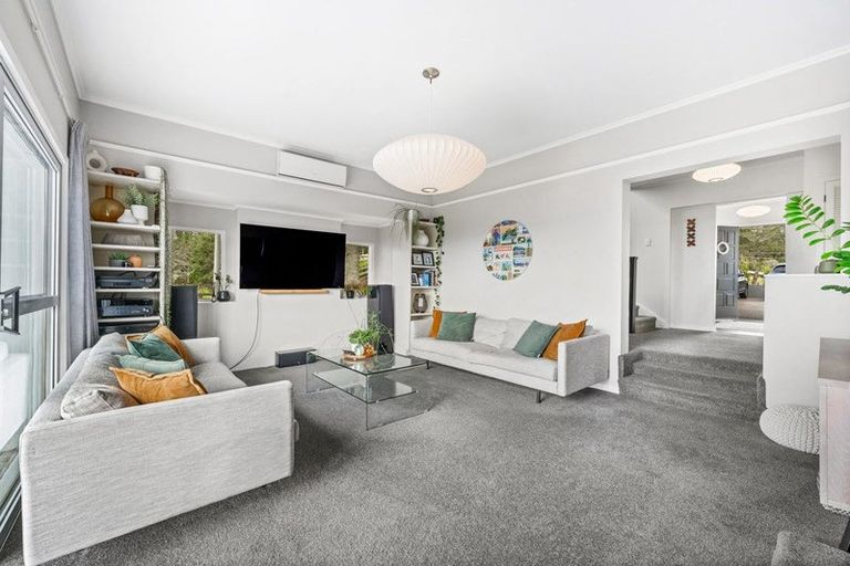 Photo of property in 219 Spur Road, Stillwater, Silverdale, 0993