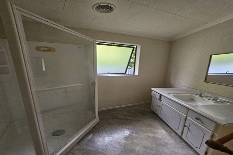 Photo of property in 8a Busby Place, Awapuni, Palmerston North, 4412