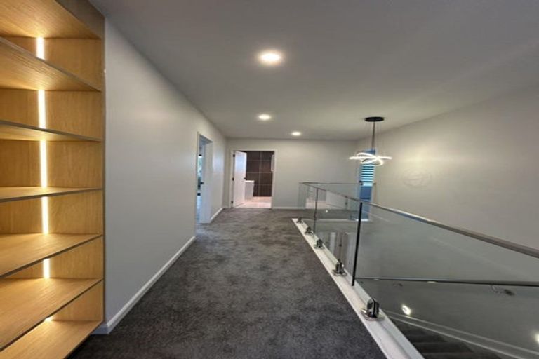 Photo of property in 7a Daytona Road, Henderson, Auckland, 0610