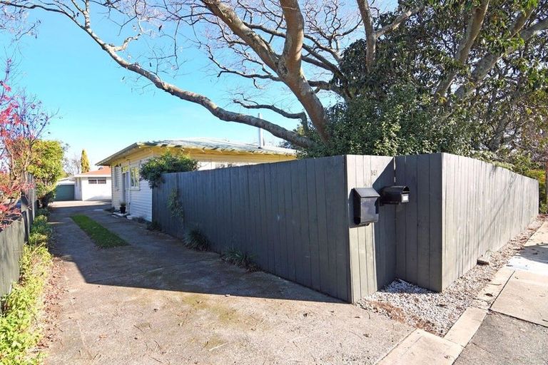 Photo of property in 1/147 Queen Street, Richmond, 7020