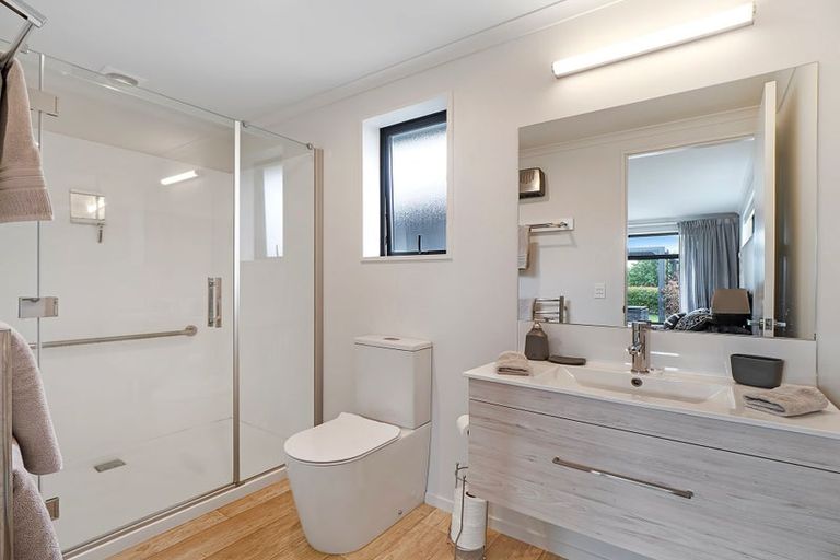 Photo of property in 9 Godley Place, Woodend, 7610