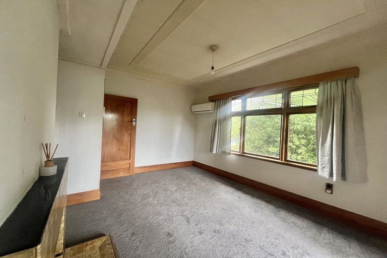 Photo of property in 5 Osborne Terrace, Mornington, Dunedin, 9011