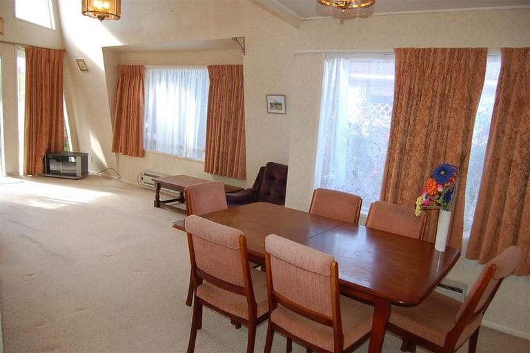 Photo of property in 49 Freyberg Avenue, Tamatea, Napier, 4112