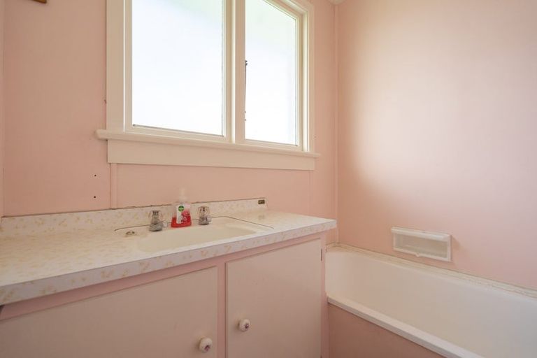 Photo of property in 23 Elsie Street, Gore, 9710