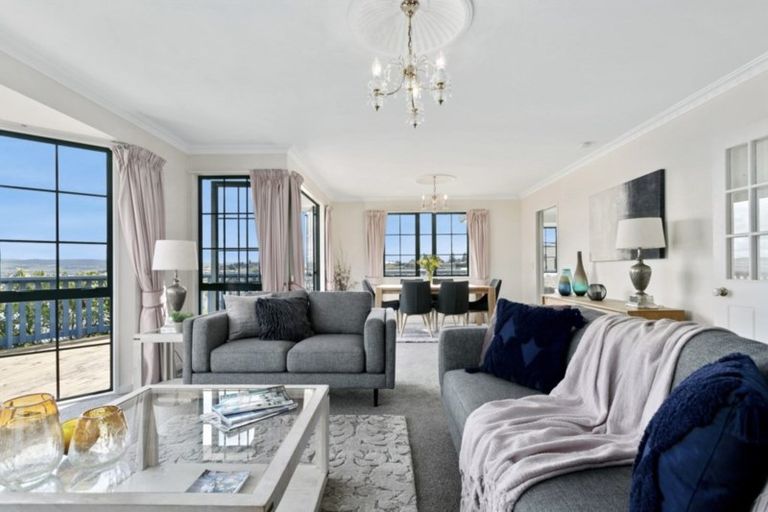 Photo of property in 49 Arrowsmith Avenue, Waipahihi, Taupo, 3330