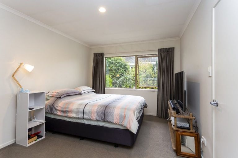 Photo of property in 2/274 Burwood Road, Burwood, Christchurch, 8083