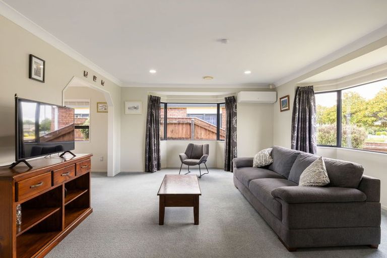 Photo of property in 58 Spinnaker Drive, Flagstaff, Hamilton, 3210