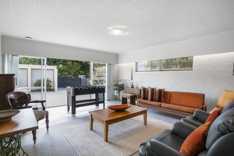 Photo of property in 11 Northgrove Avenue, Hillcrest, Auckland, 0627