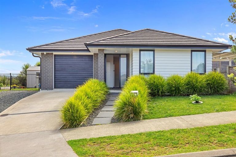 Photo of property in 2 Ella Anne Crescent, Warkworth, 0910